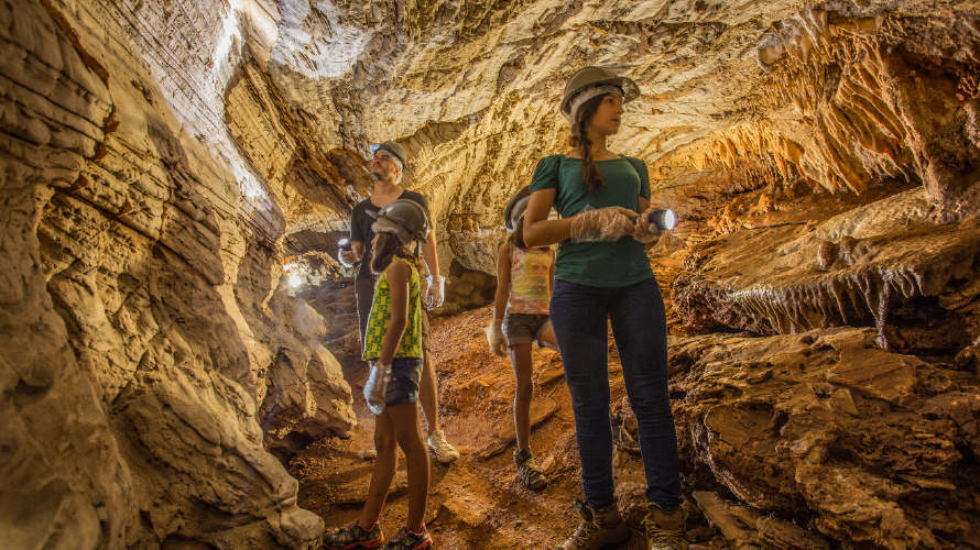 Gruta Catedral - Museu — Bonito MS Brazil ecotourism tour photo 7
