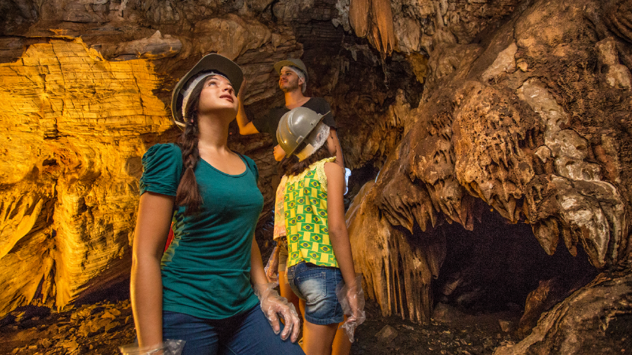 Gruta Catedral - Museu — Bonito MS Brazil ecotourism tour photo 3